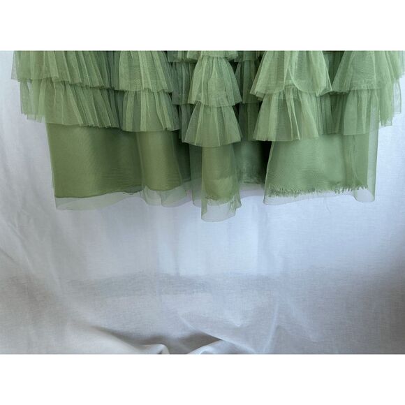B. Darlin Prom/Formal/Bridesmaid Dress, Size 9/10 Sage Green, Tulle, Flowy - Picture 11 of 13